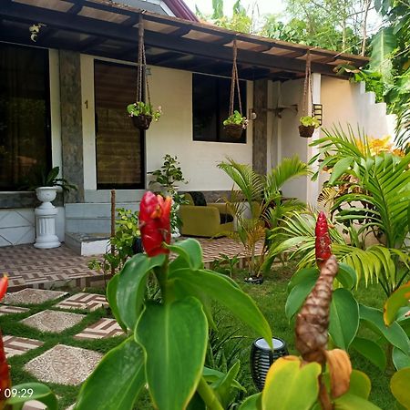Chief'S Villa Rentals Malapascua Island Exterior photo