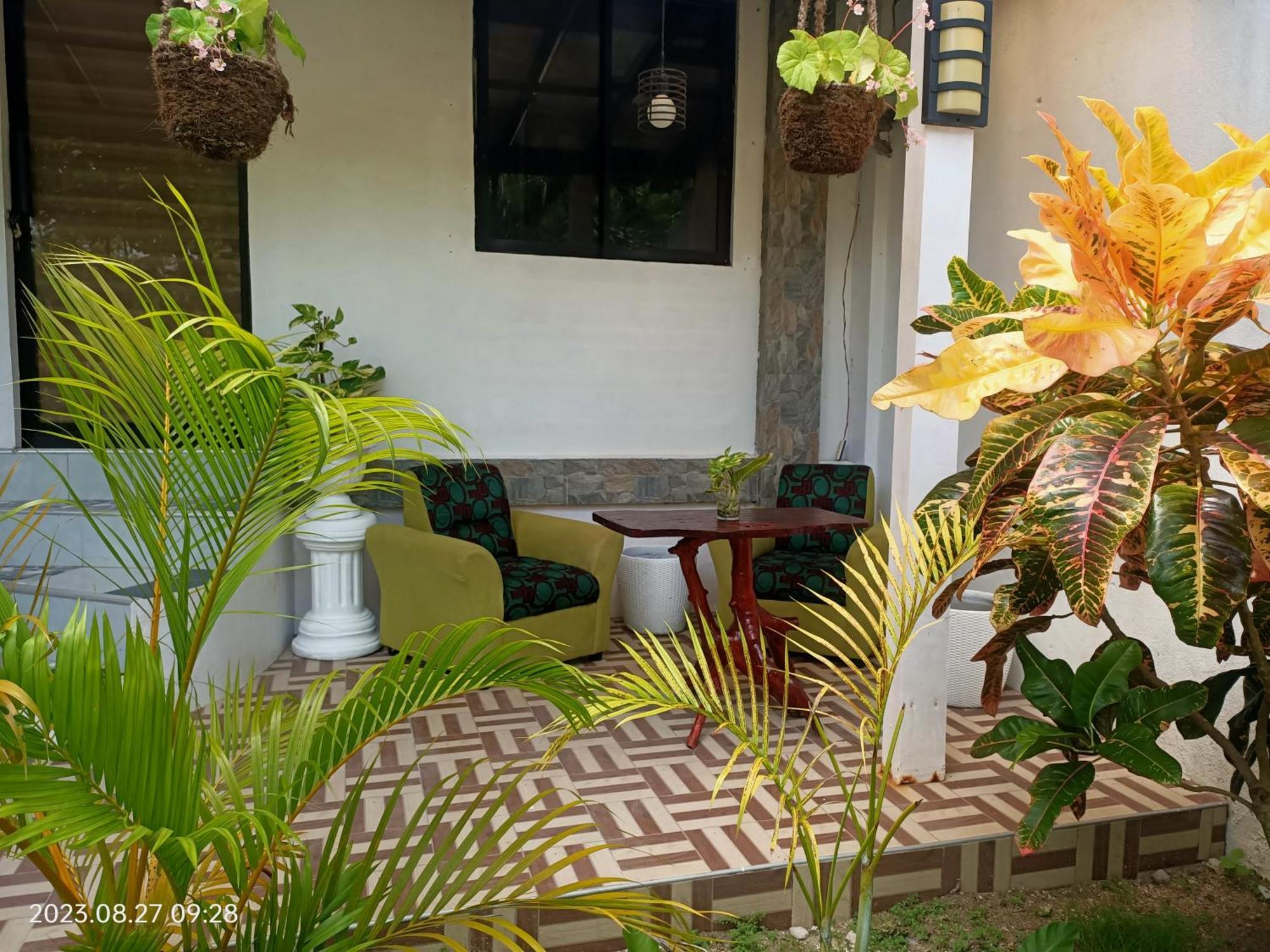 Chief'S Villa Rentals Malapascua Island Exterior photo